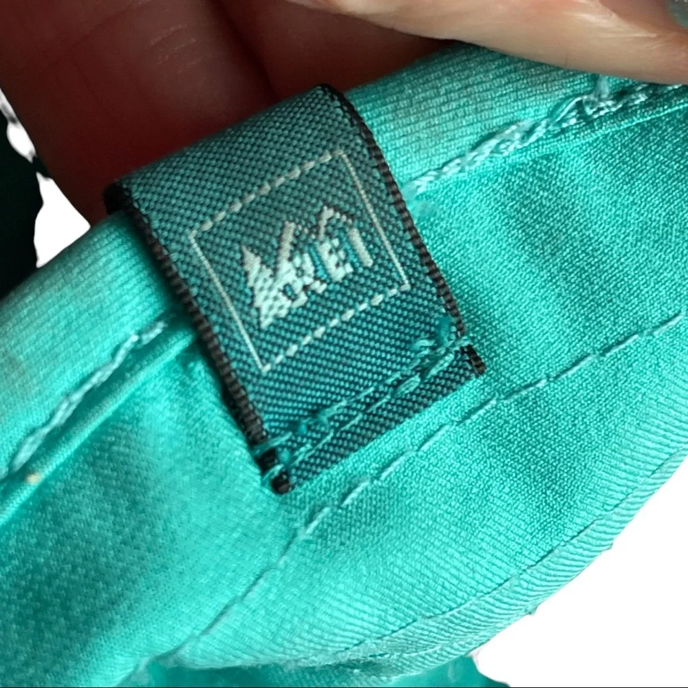 REI toddler bucket hat teal 2T - 4T